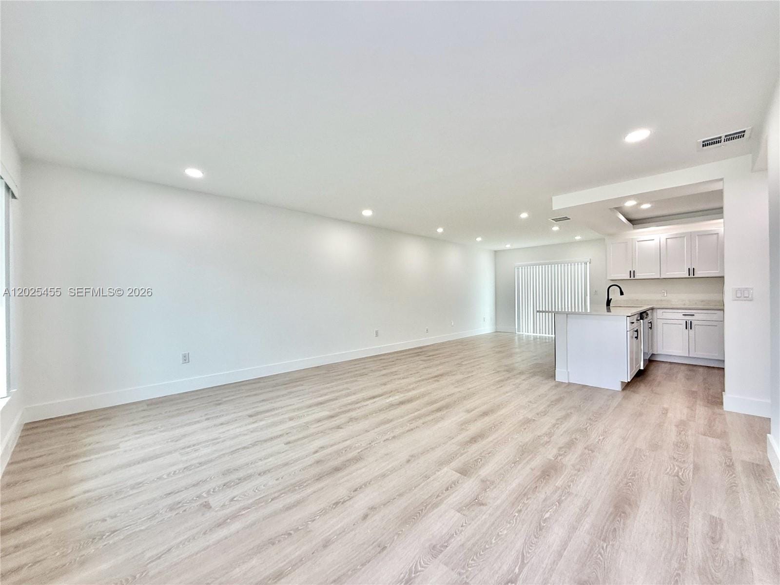 10209 SW 20th Terrace, Miami, FL 33165 photo 5