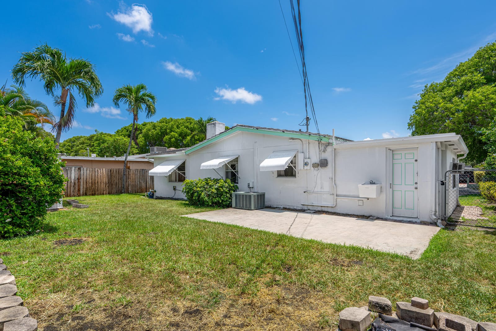 1029 Andrews Road, West Palm Beach, FL 33405 photo 5