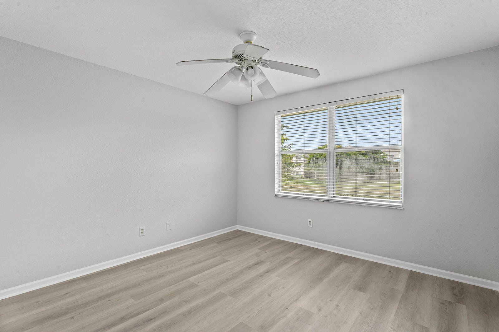 3260 Commodore Court, West Palm Beach, FL 33411 photo 23