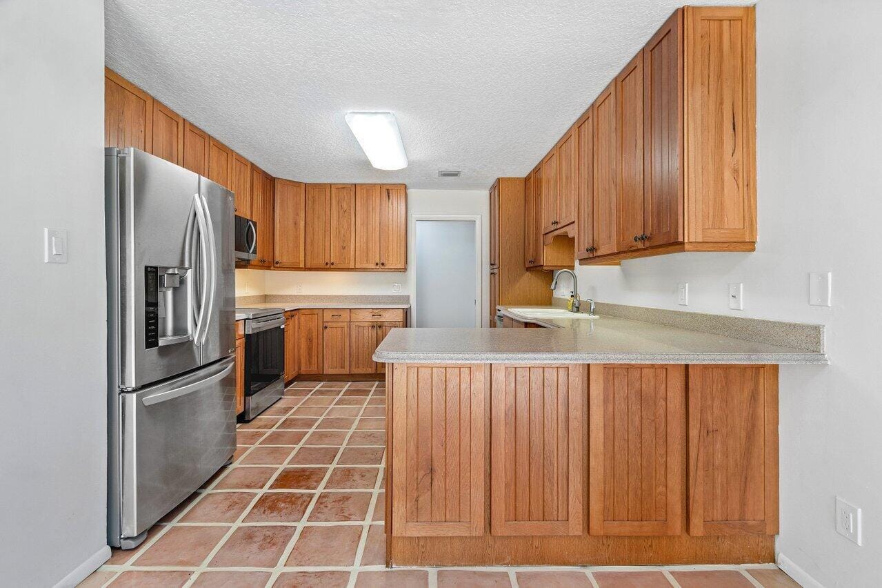 9405 Dundee Drive, Lake Worth, FL 33467 photo 17