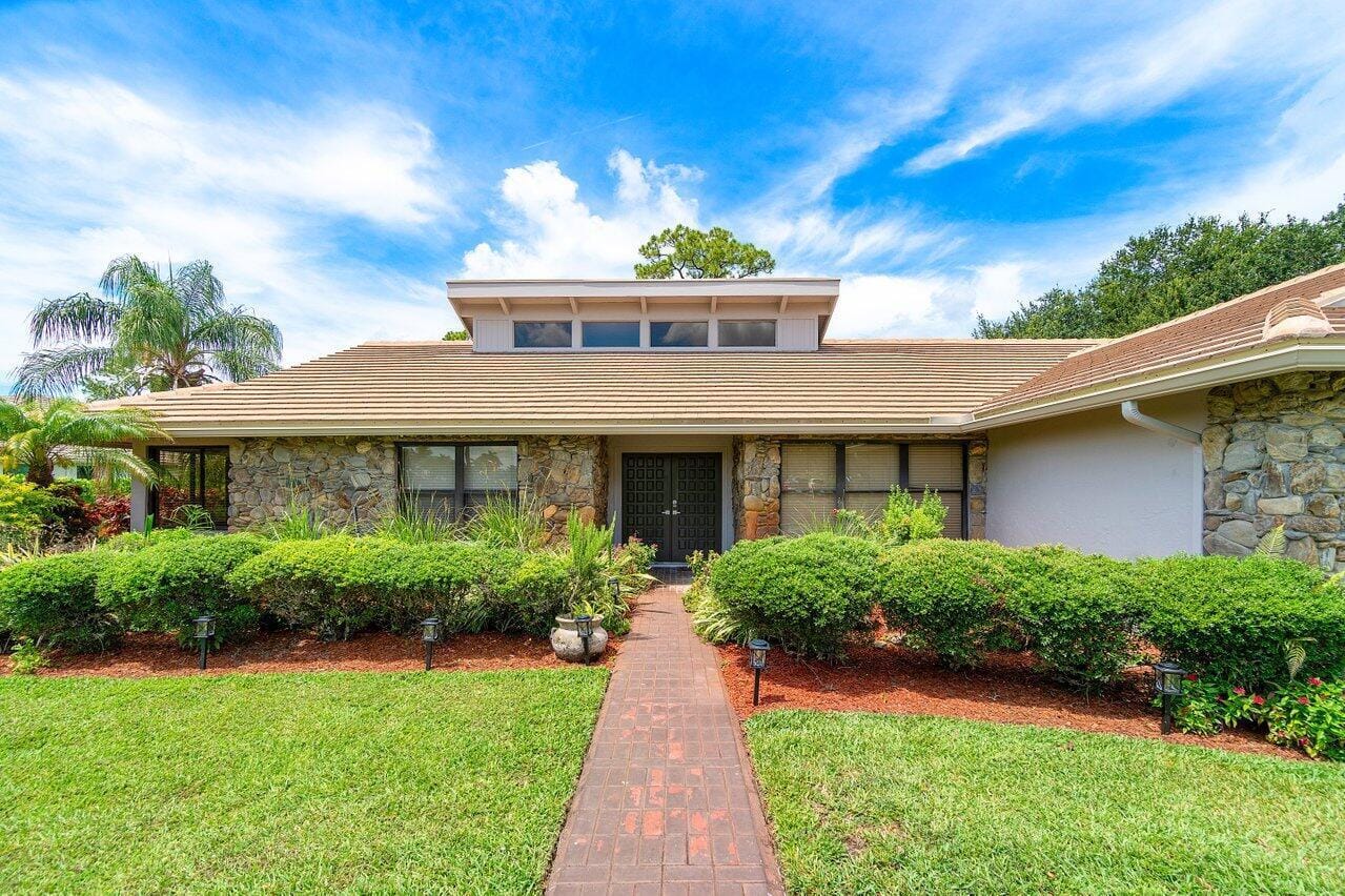 9405 Dundee Drive — photo 5