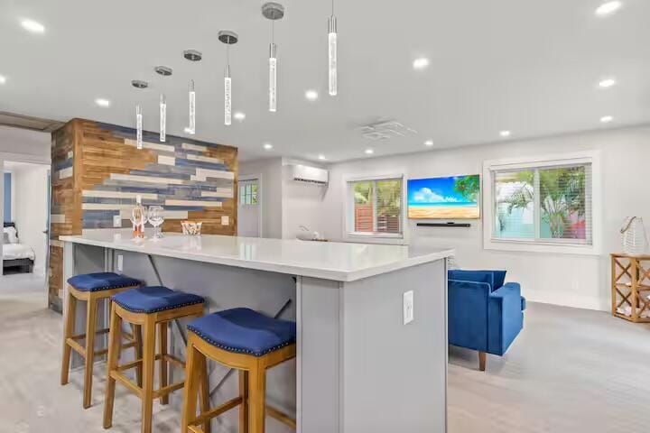 322 NW 4th Avenue — photo 11