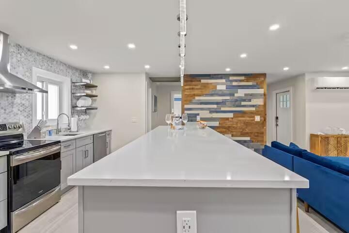 322 NW 4th Avenue — photo 9