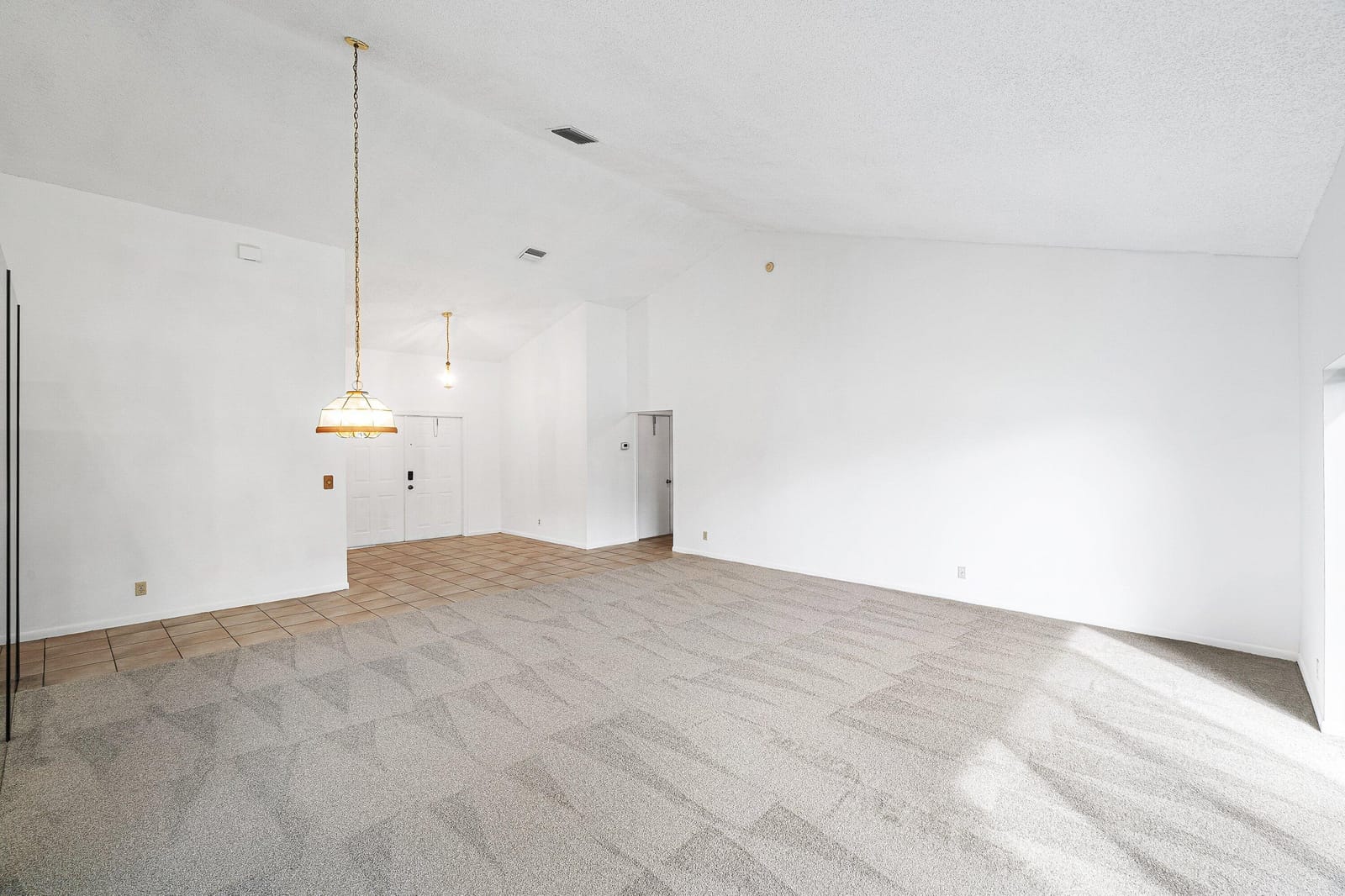 9297 Laurel Green Drive — photo 6