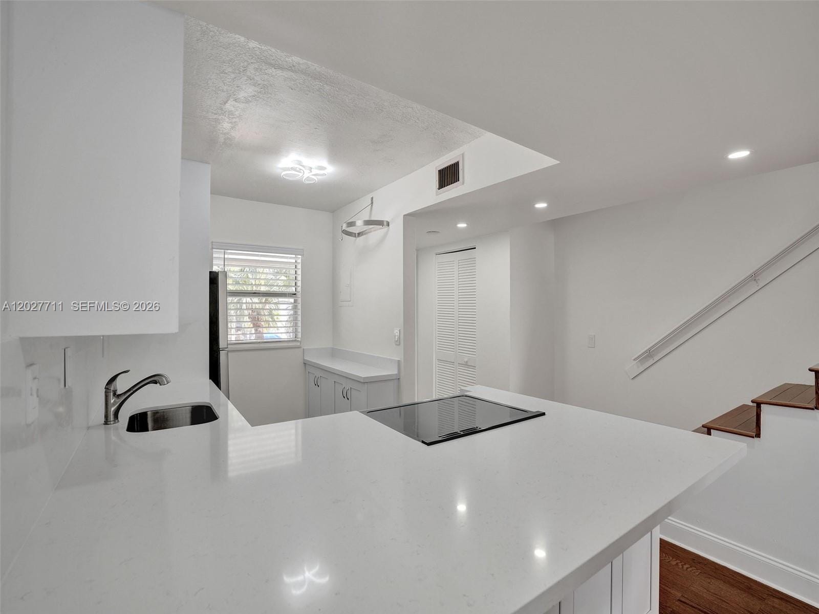 4600 SW 67th Avenue 255 — photo 8
