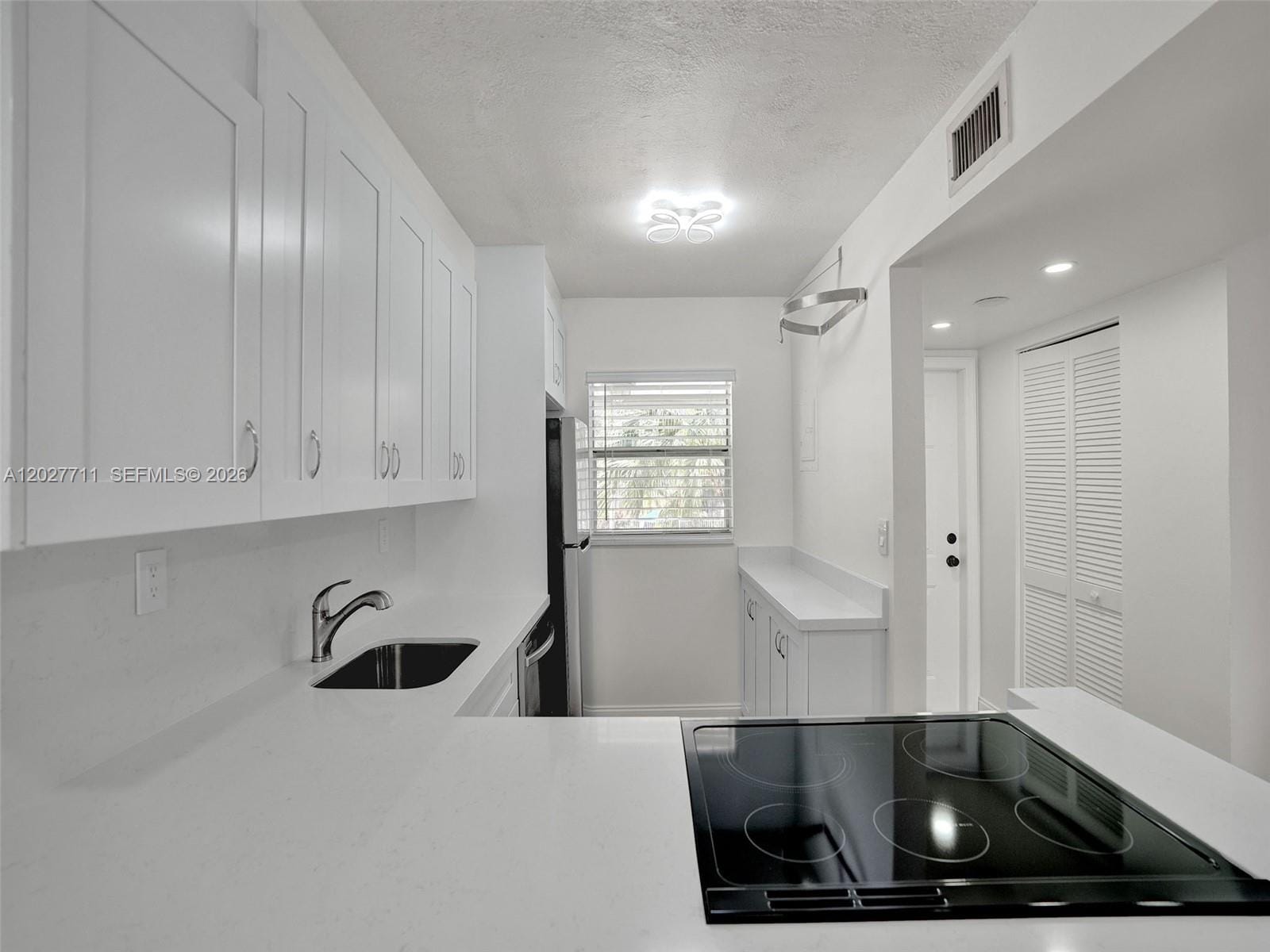 4600 SW 67th Avenue 255 — photo 9