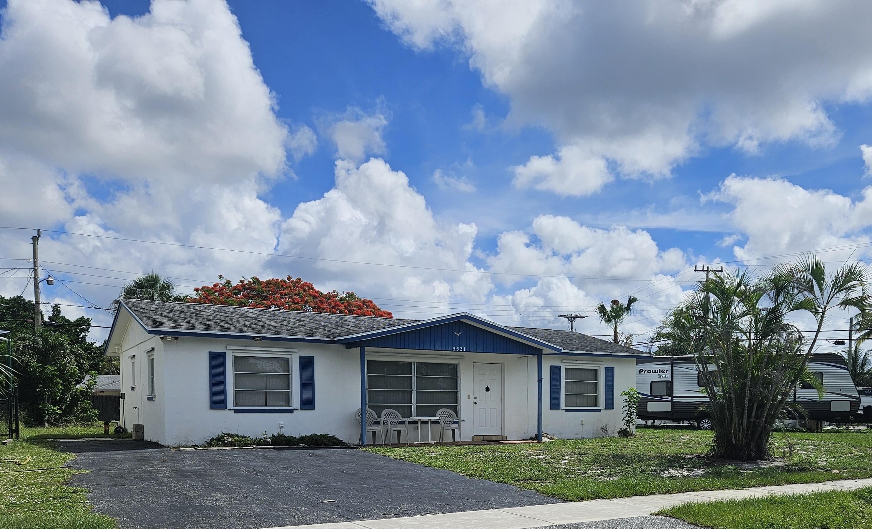 5531 S 37th Street, Greenacres, FL 33463, Greenacres