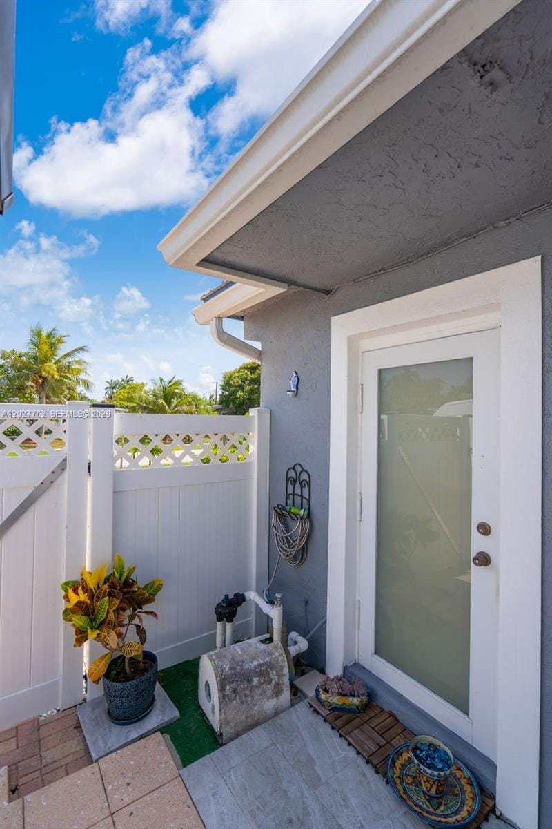 255 NE 41st Court, Deerfield Beach, FL 33064 photo 30