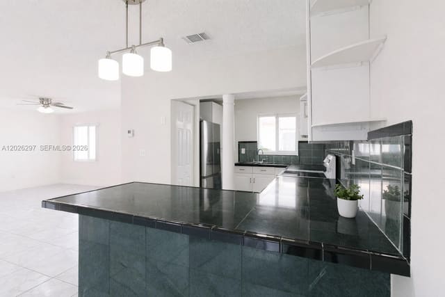 601 SW 116th Court, Sweetwater, FL 33174