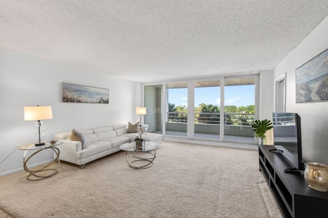 4201 N Ocean Boulevard C 307, Boca Raton, FL 33431