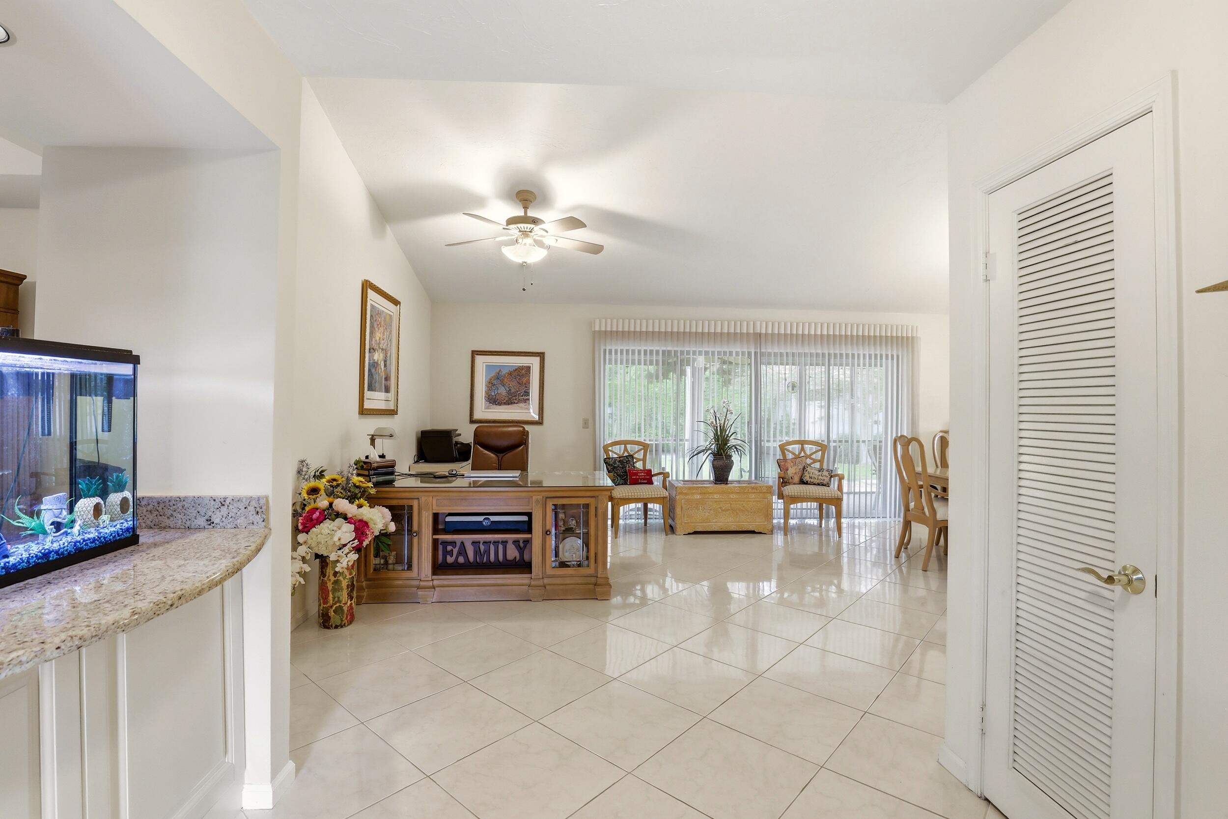 2657 SW 23rd Cranbrook Drive — photo 4