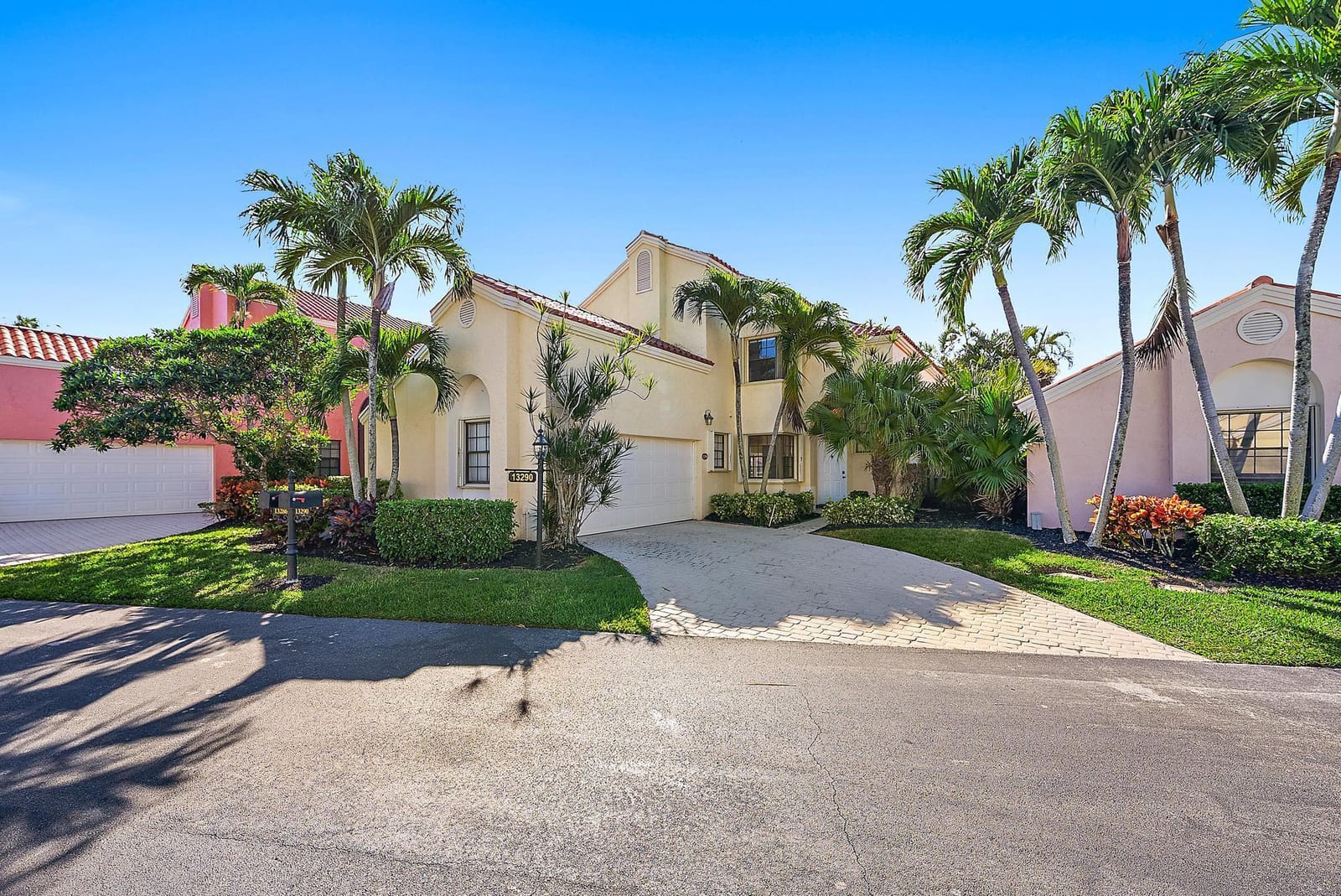 13290 St Tropez Circle, Palm Beach Gardens, FL 33410