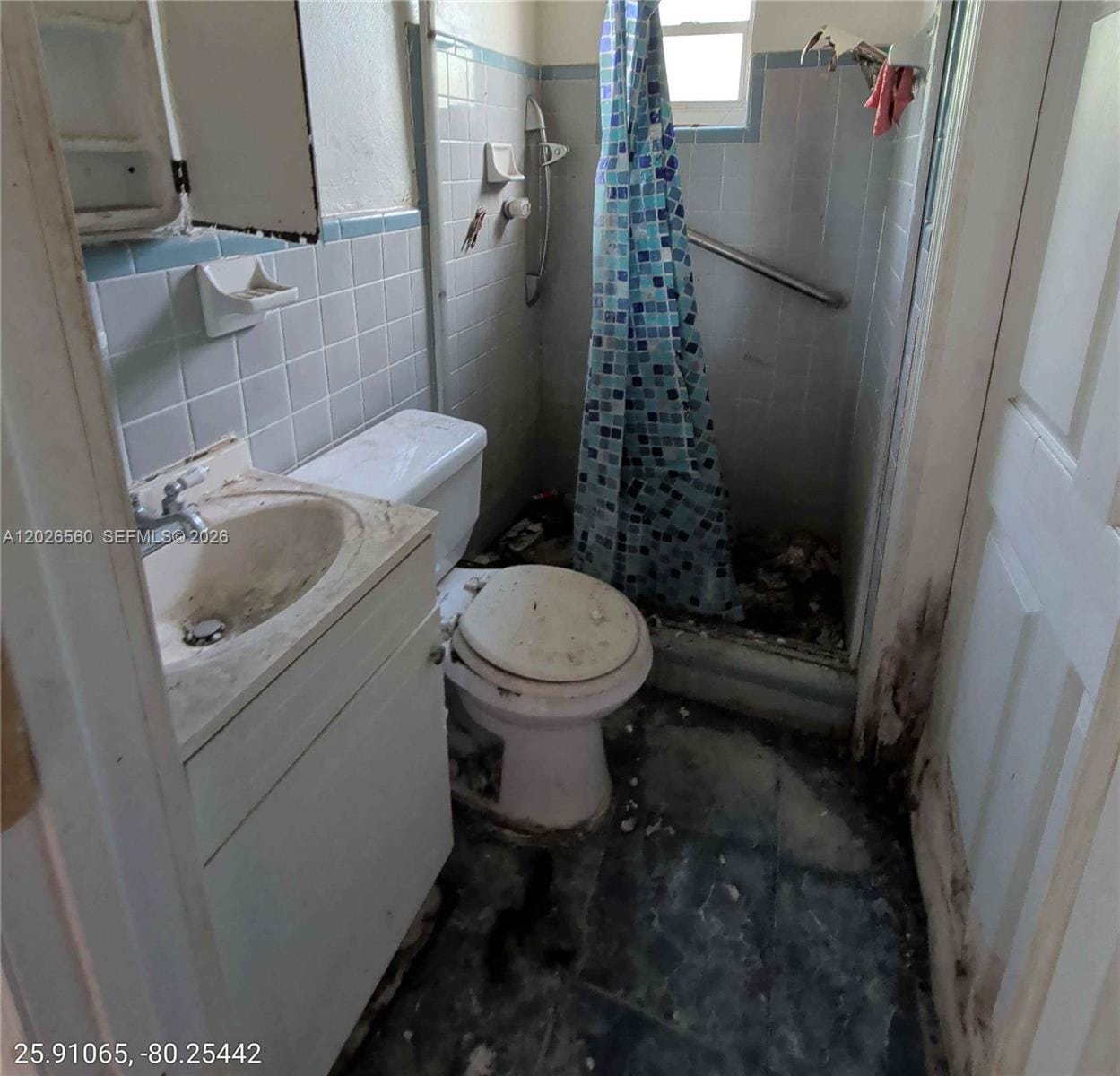 820 Curtiss Drive, Opa-Locka, FL 33054 photo 20