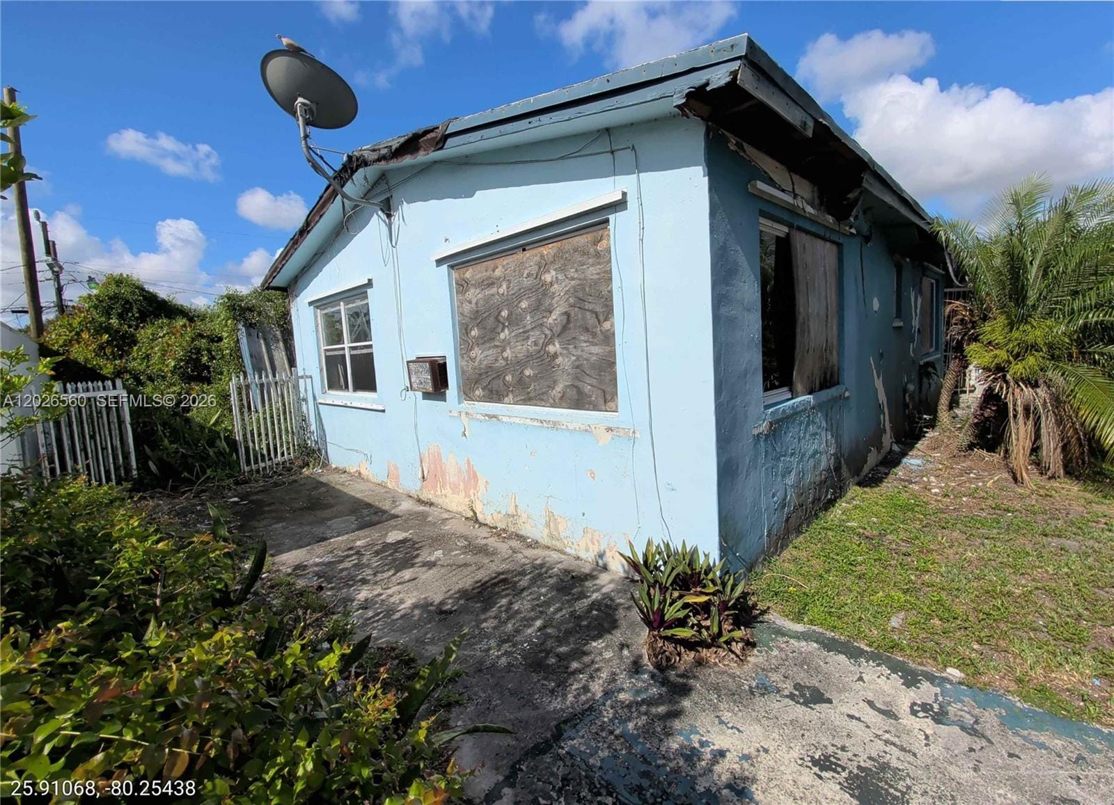 820 Curtiss Drive, Opa-Locka, FL 33054 photo 4