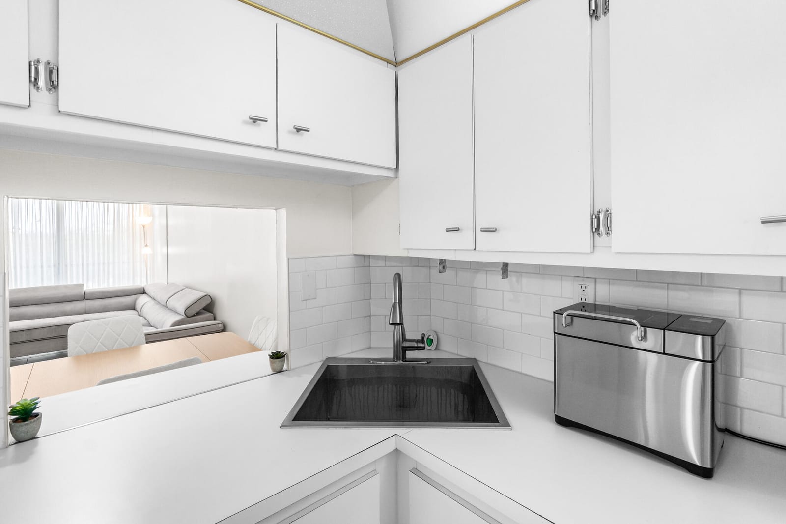 4501 NE 21 Avenue 406 — photo 9