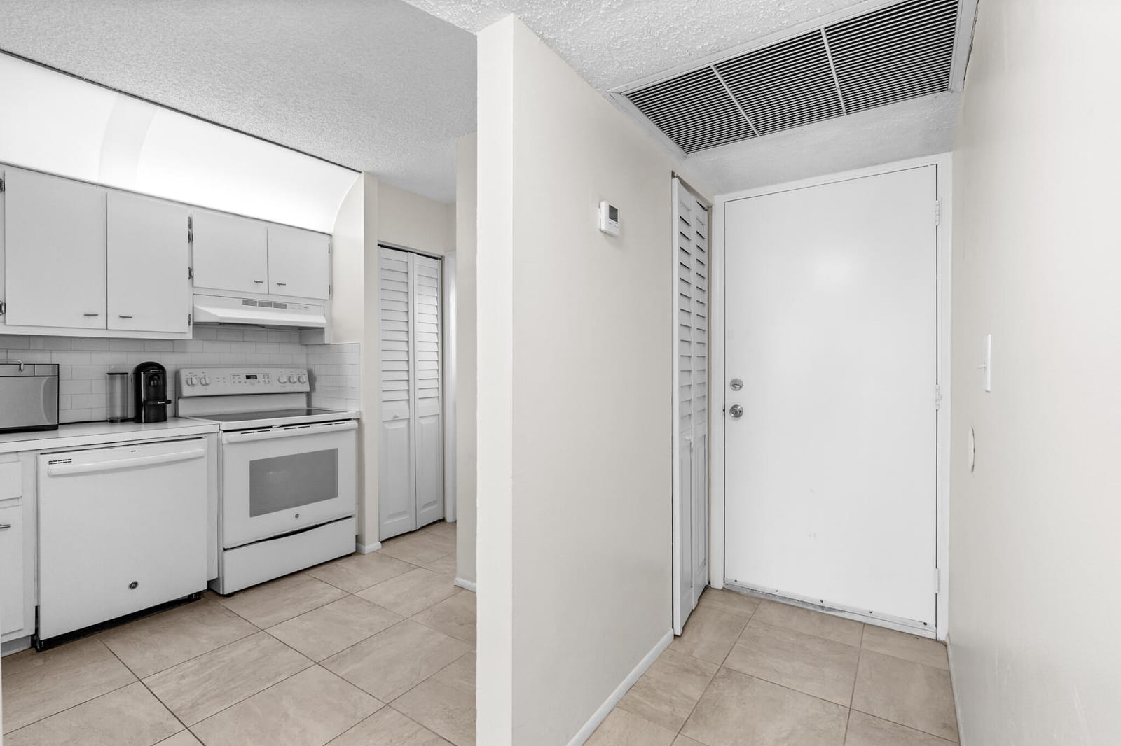 4501 NE 21 Avenue 406 — photo 5