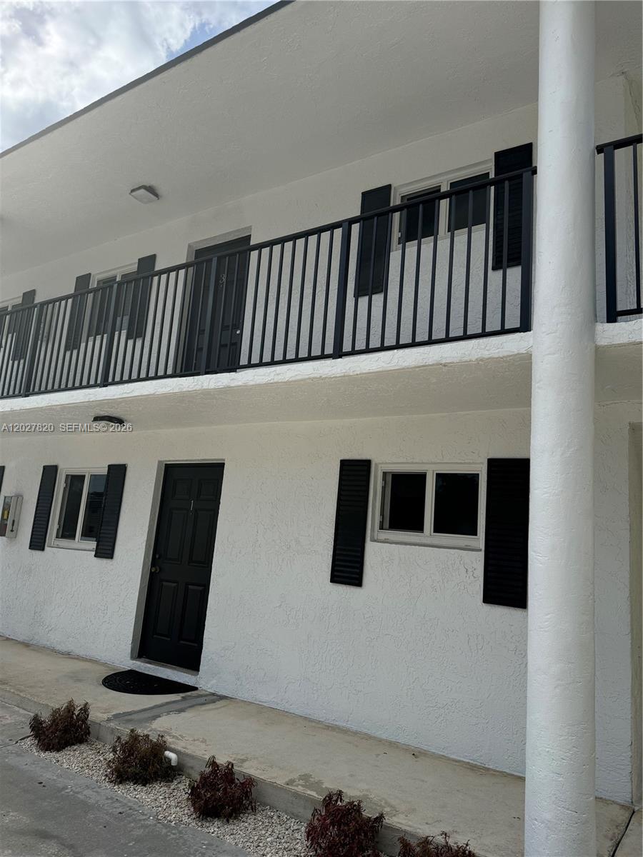 6841 Pembroke Road 15, Pembroke Pines, FL 33023, Pembroke Pines