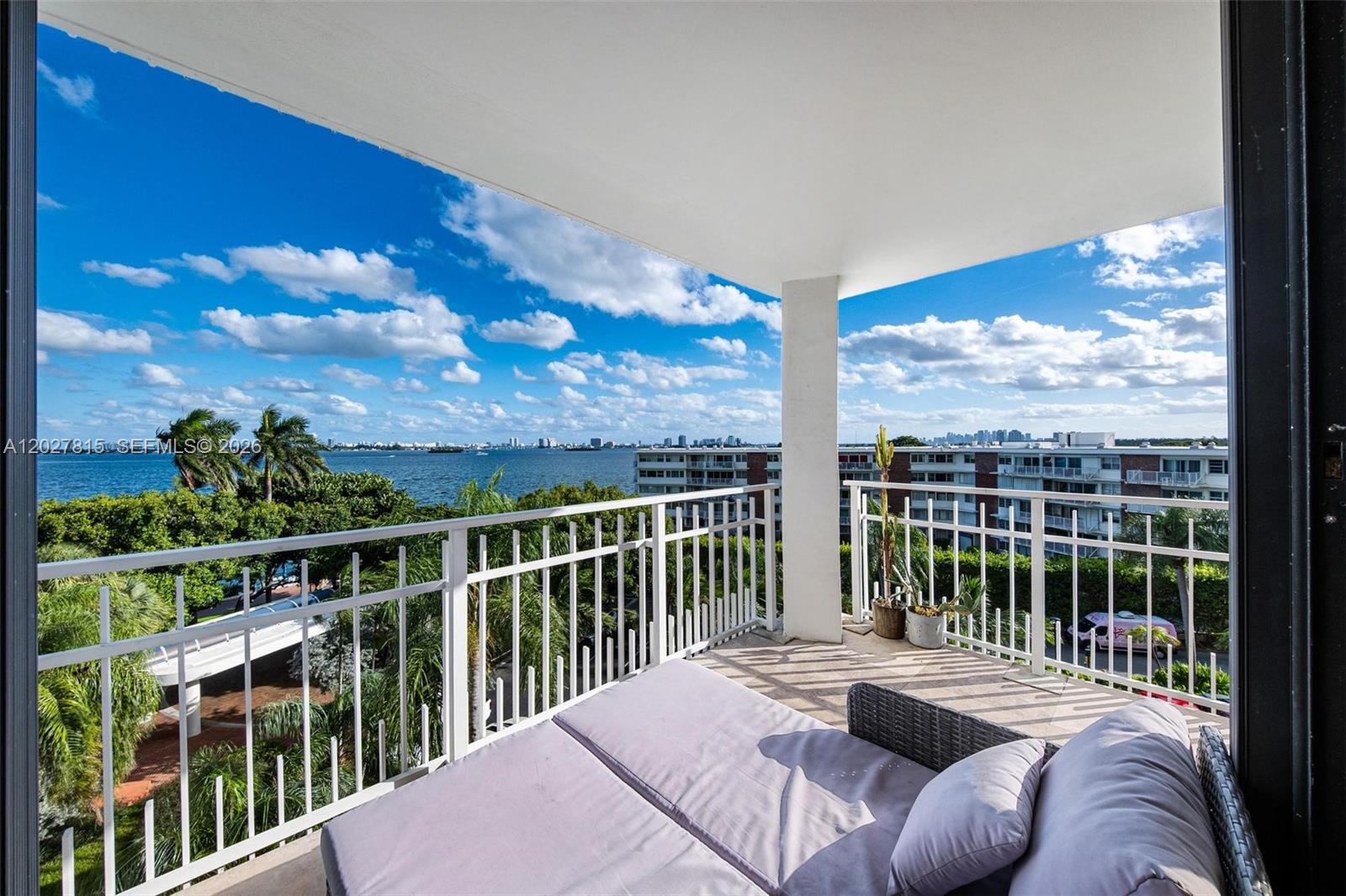 4000 Towerside Terrace 604, Miami, FL 33138, Miami