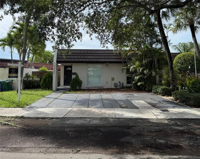 7420 Big Cypress Drive, Miami Lakes, FL 33014