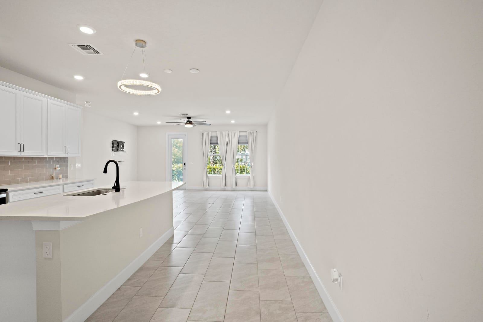1866 SE Tarni Way — photo 10