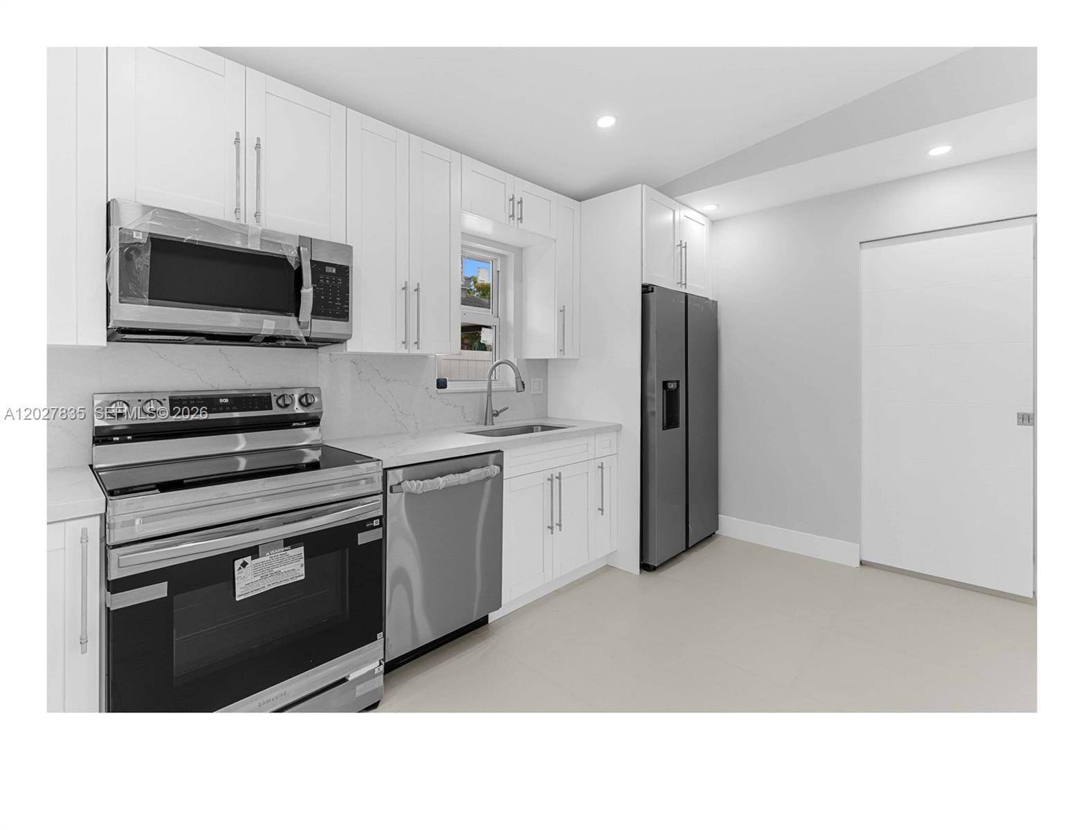 1265 SW 142nd Avenue, Miami, FL 33184 photo 2