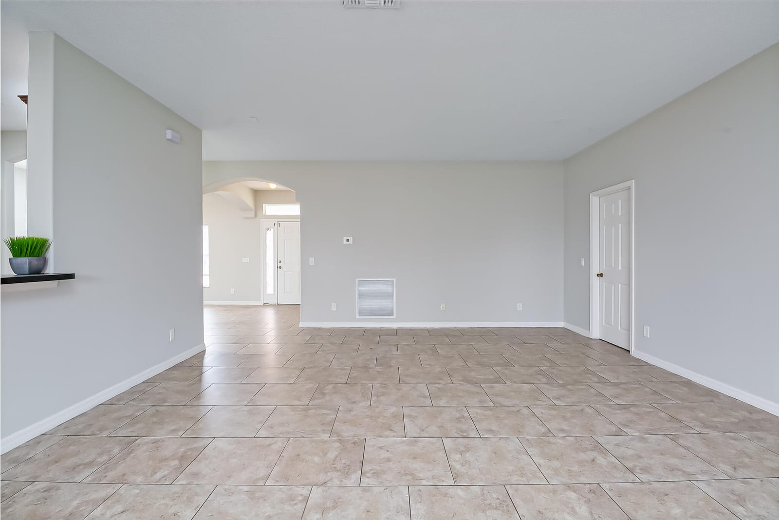 232 SW Aldoro Place — photo 8