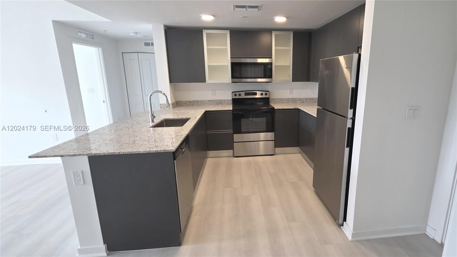 5579 Millenia Park Boulevard 211 — photo 4