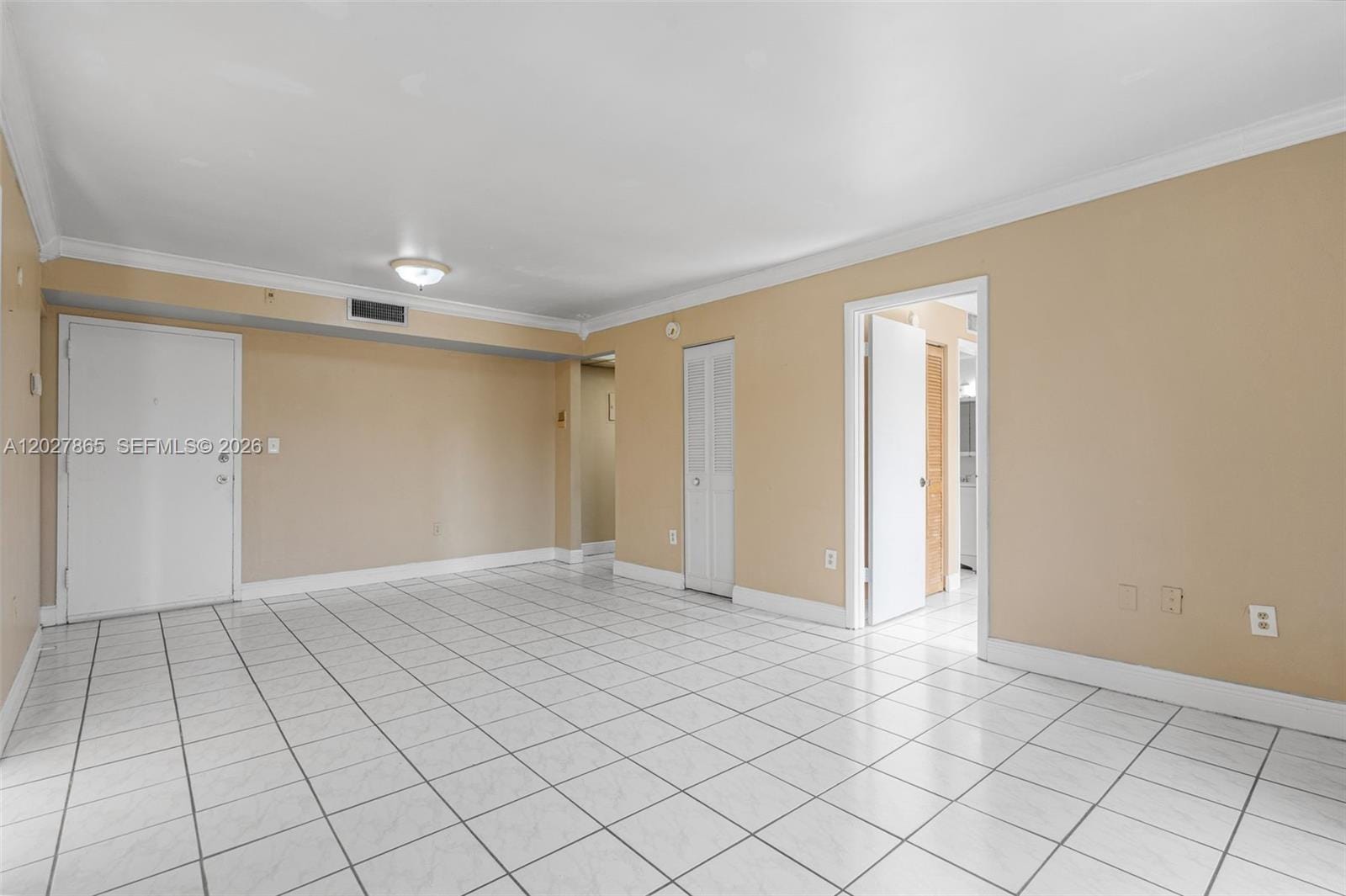 4713 NW 7th Street 4041, Miami, FL 33126 photo 8