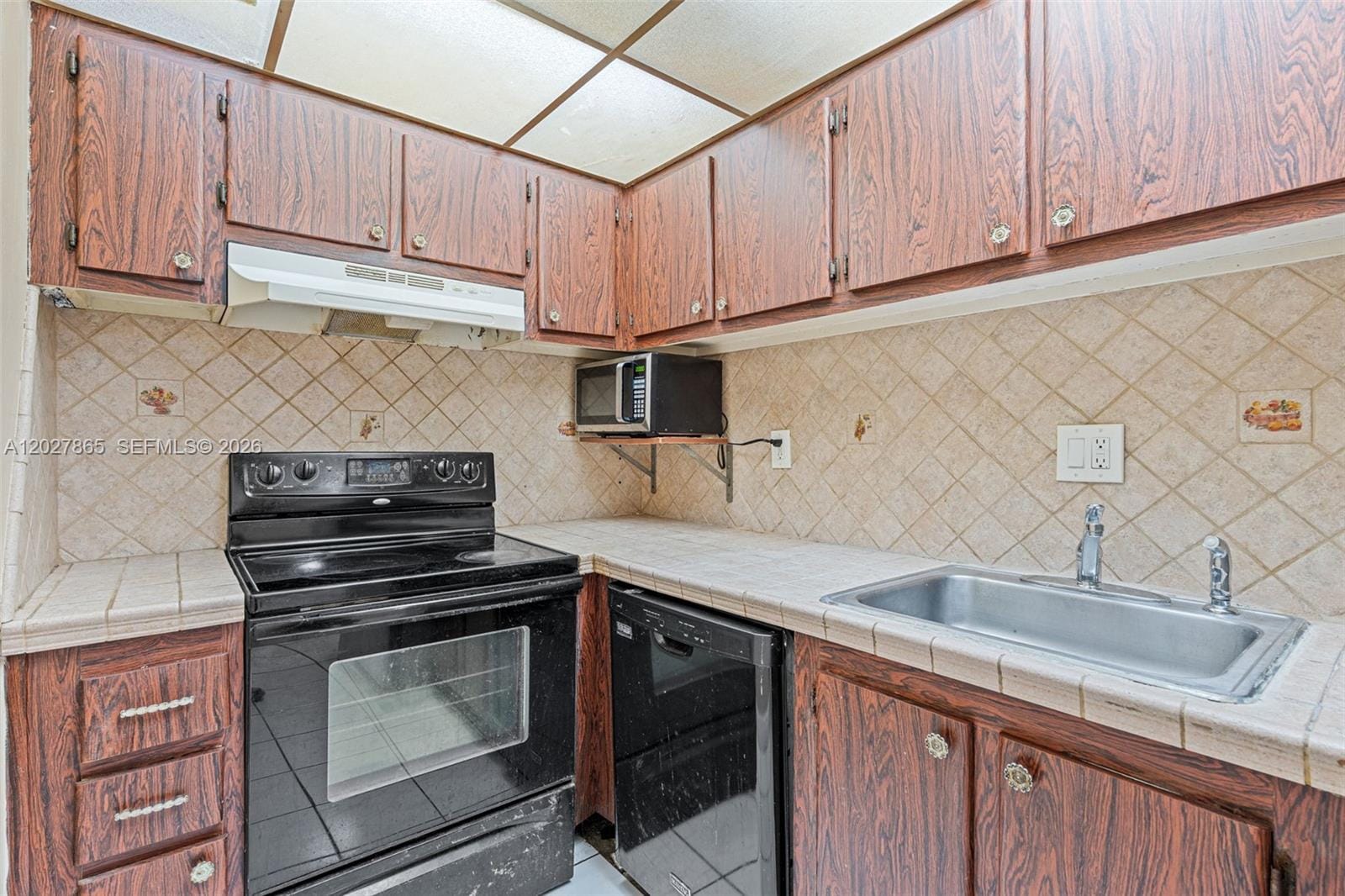 4713 NW 7th Street 4041, Miami, FL 33126 photo 10