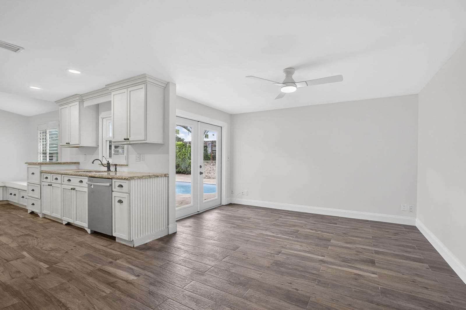 8443 Elaine Drive, Boynton Beach, FL 33472 photo 15