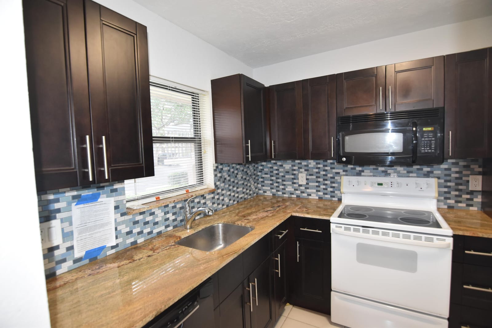 21895 Lake Forest Circle 102, Boca Raton, FL 33433 photo 2
