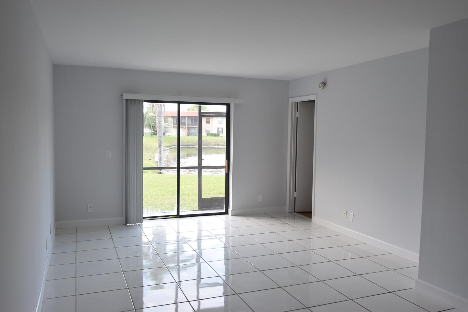 21895 Lake Forest Circle 102, Boca Raton, FL 33433 photo 6