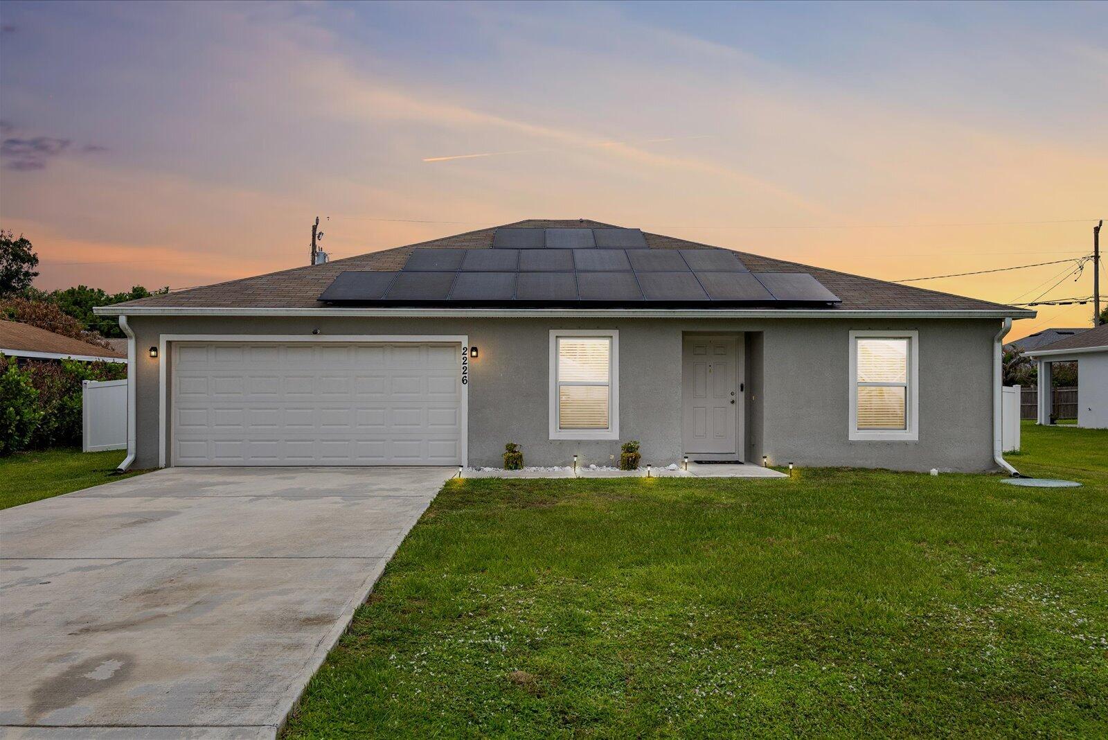 2226 SE Heathwood Circle, Port St. Lucie, FL 34952, Port St Lucie