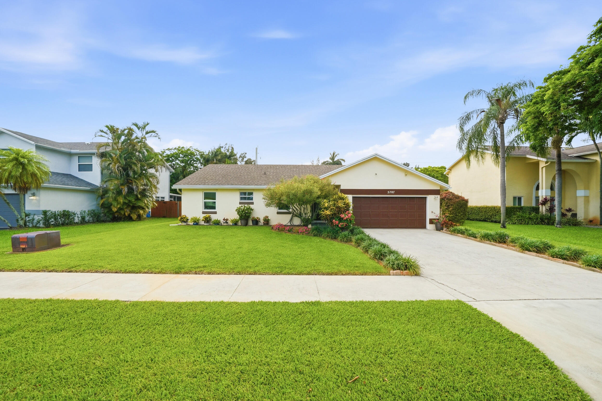 5787 SW 57th Way, Davie, FL 33314, Davie