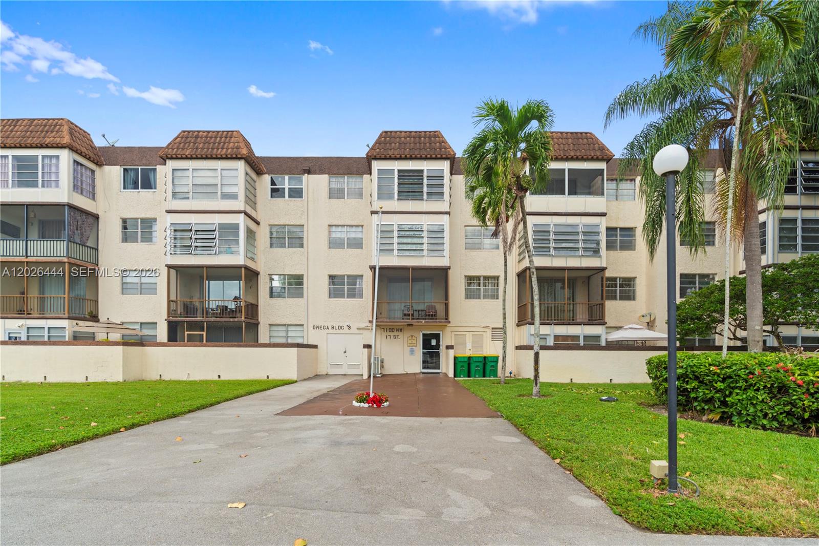 7100 NW 17th Street 219, Plantation, FL 33313, Plantation