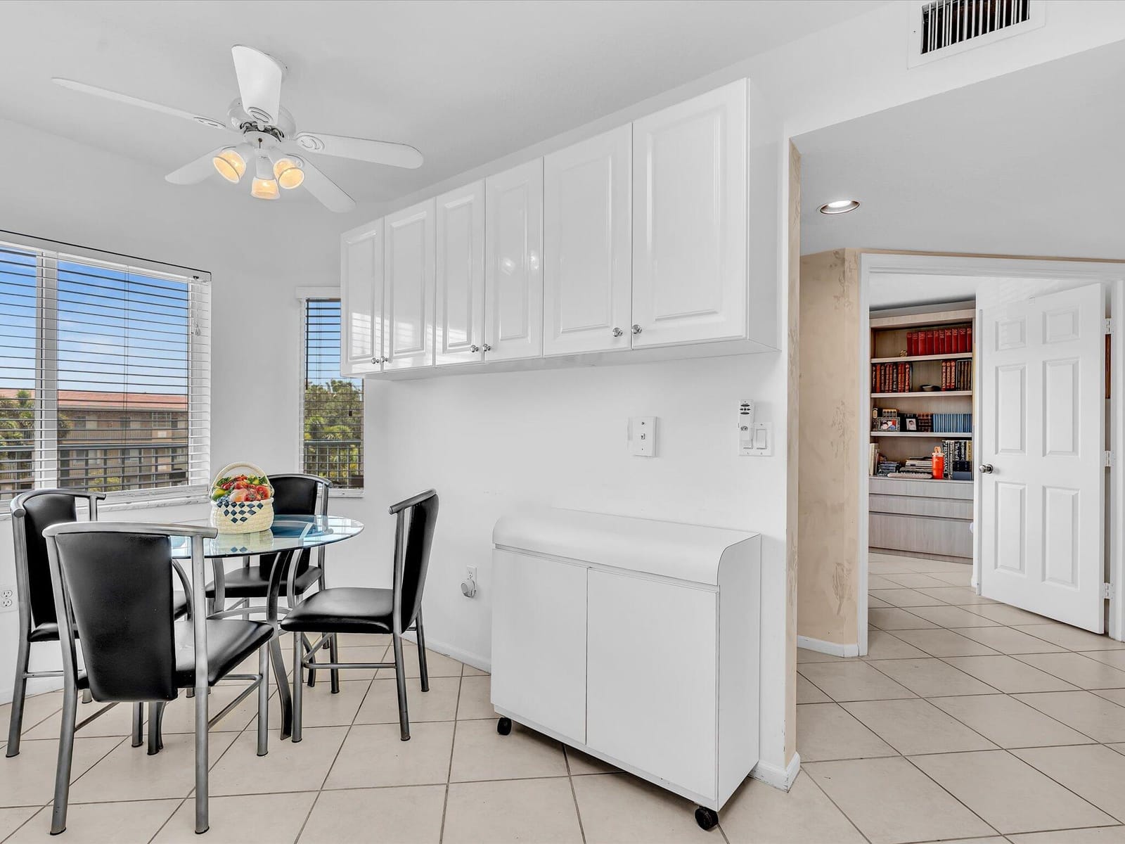 12511 Imperial Isle Drive 402, Boynton Beach, FL 33437 photo 23