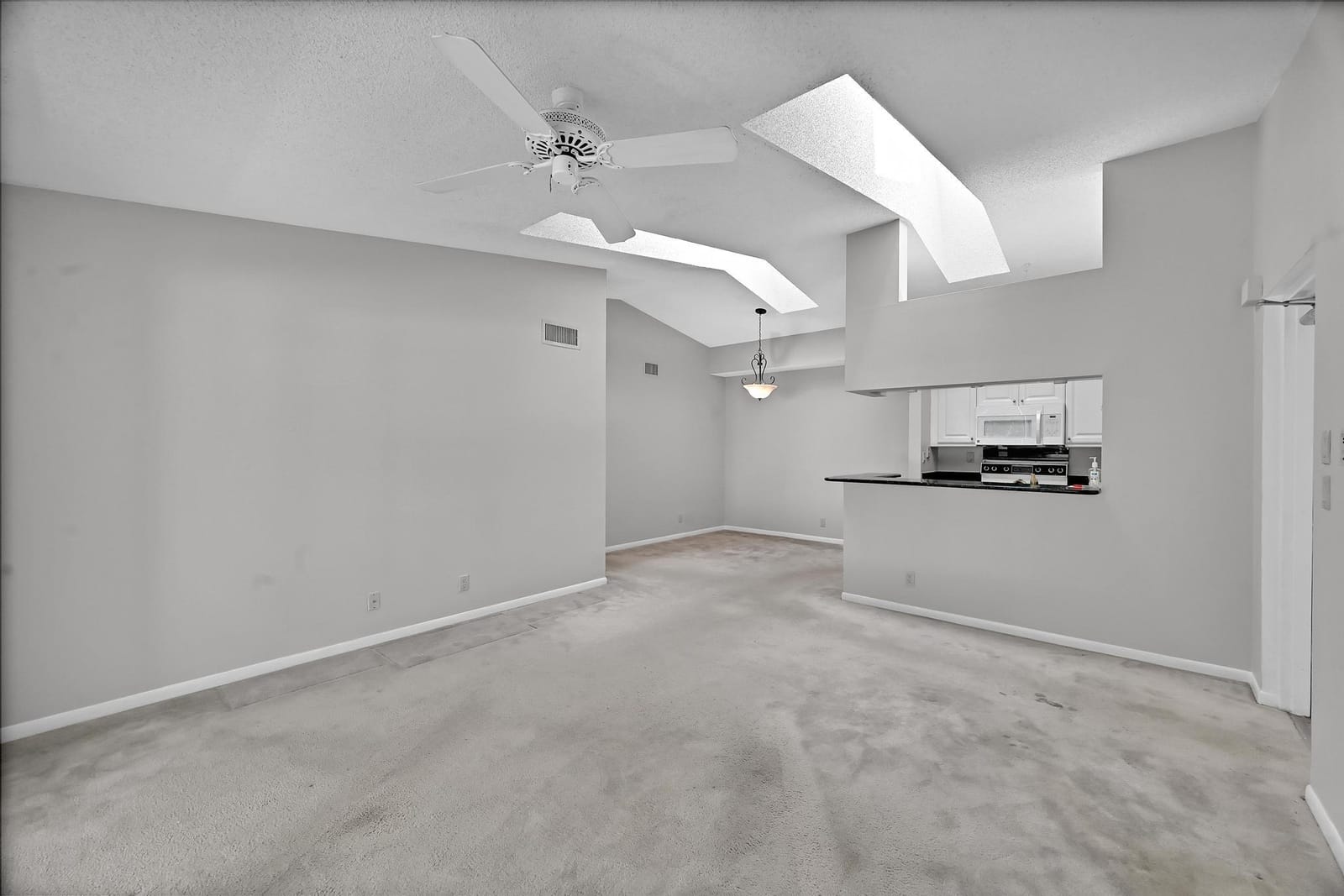 2516 SE Anchorage Cove H-3 — photo 5