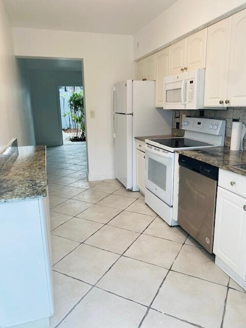2837 NE 30th Street 2 — photo 1