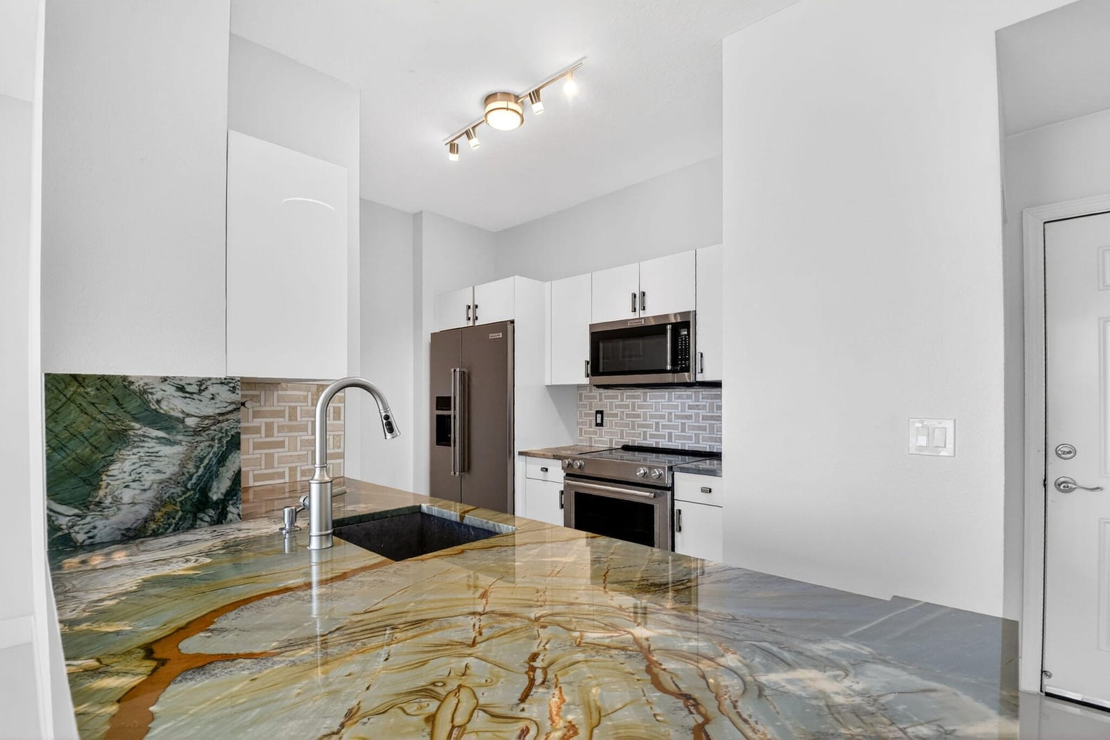100 NE 6th Street Ph 704, Boynton Beach, FL 33435 photo 4