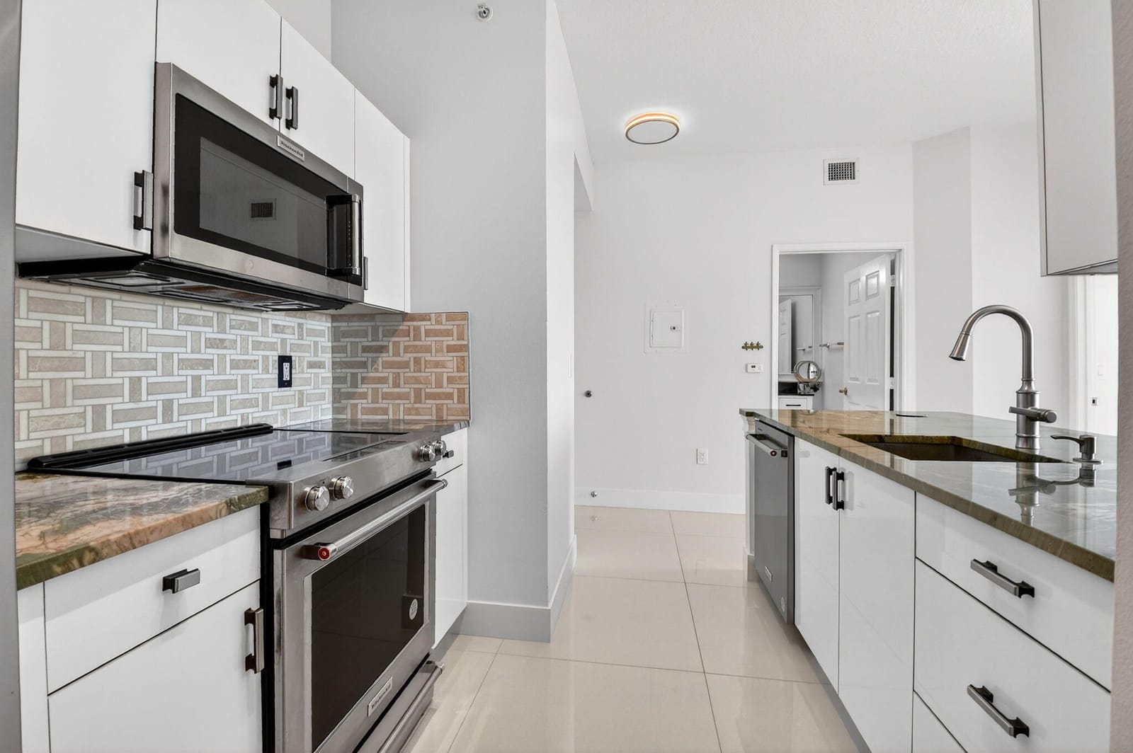 100 NE 6th Street Ph 704, Boynton Beach, FL 33435 photo 6