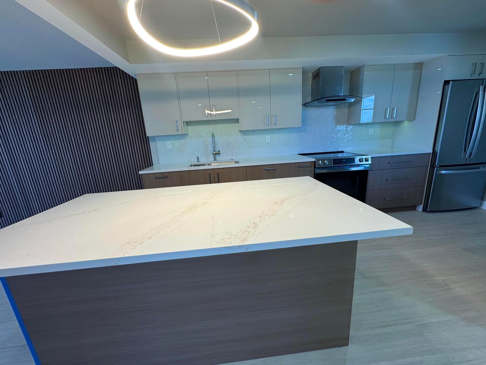 12 Royal Palm Way 603 — photo 9
