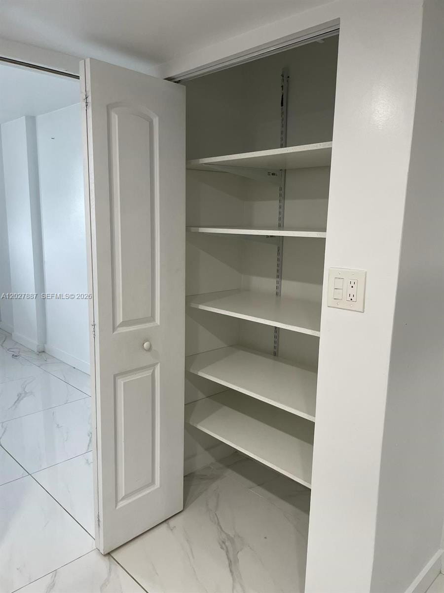 3545 NE 166th Street 1004, North Miami Beach, FL 33160 photo 18