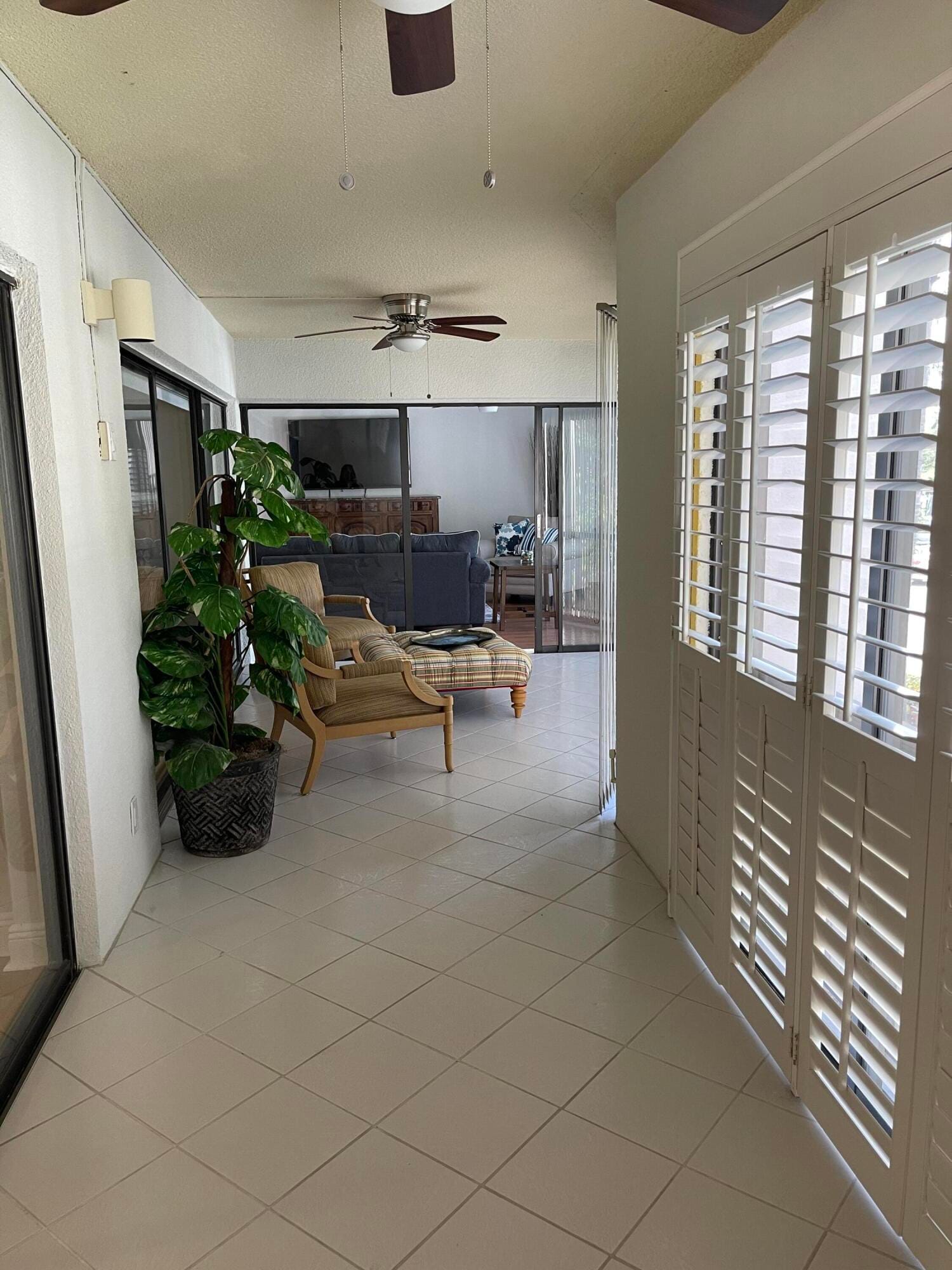 1660 Twelve Oaks Way 203 — photo 12