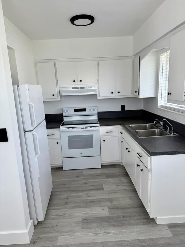 2837 NE 30th Street 8, Fort Lauderdale, FL 33306