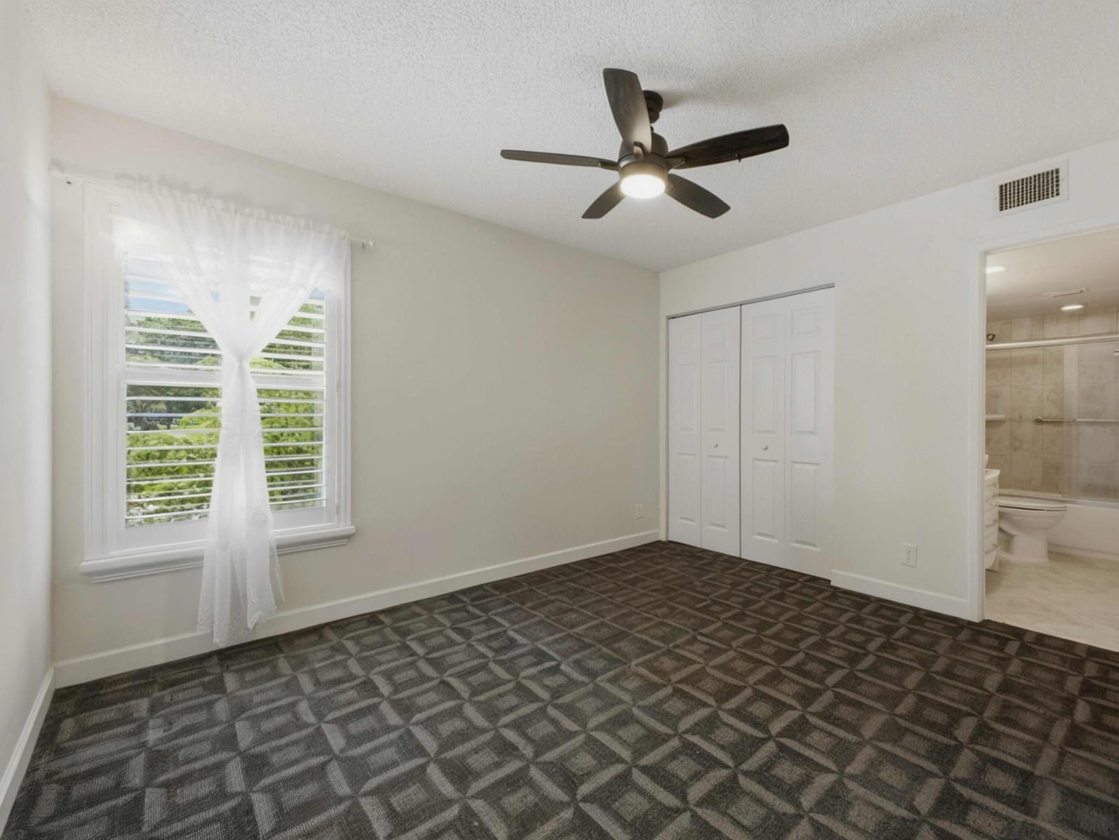 7280 Amberly Lane 201 — photo 7