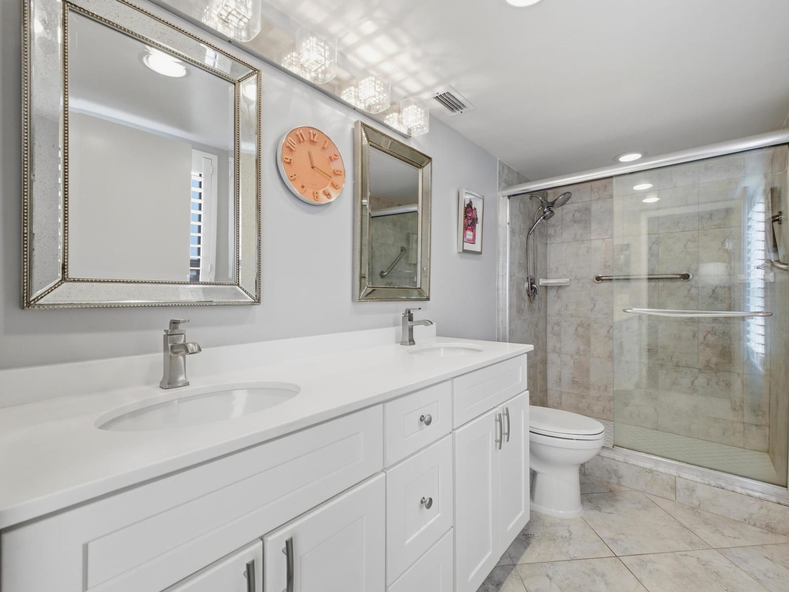 7280 Amberly Lane 201 — photo 12