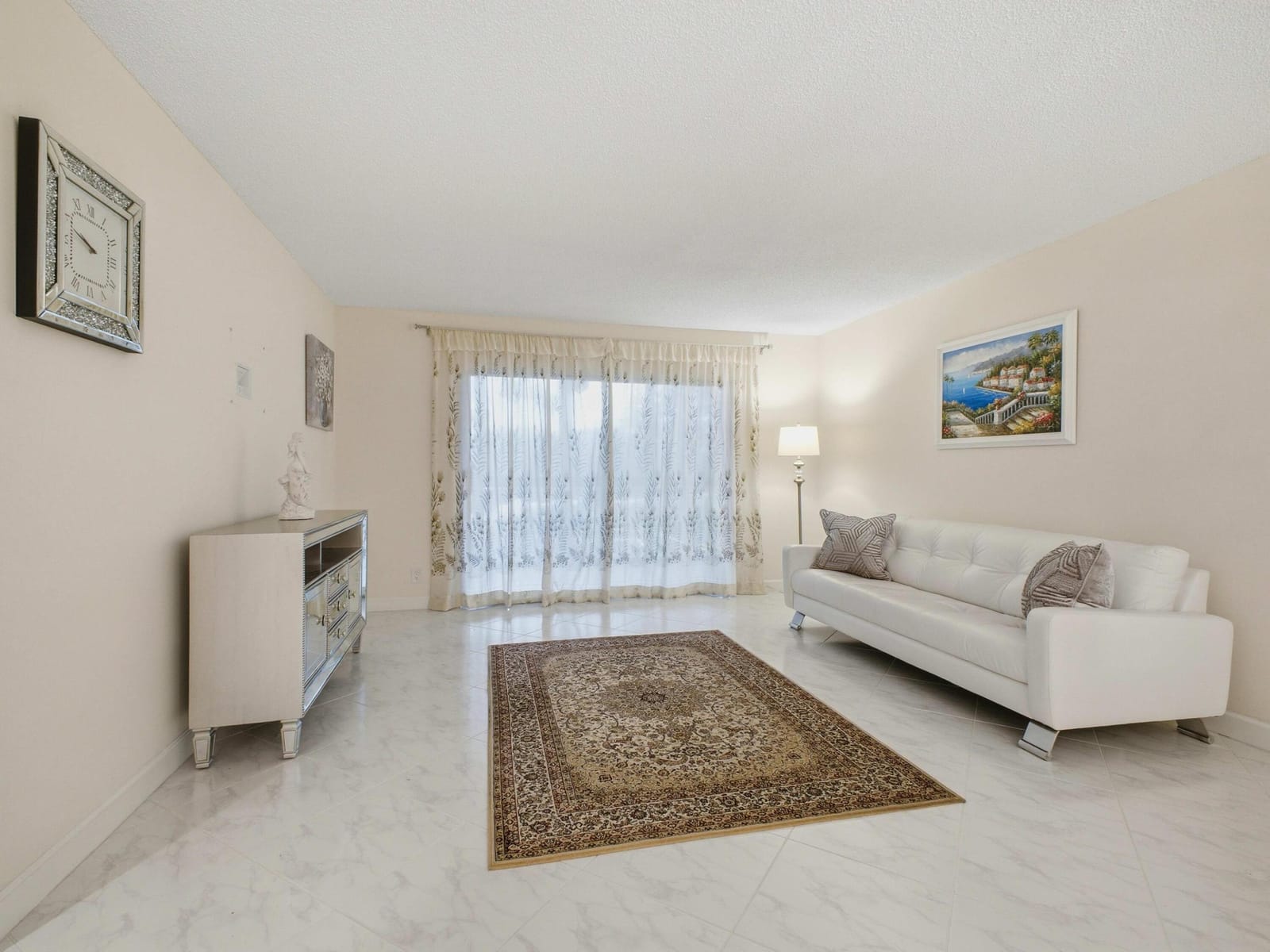 7280 Amberly Lane 201 — photo 4