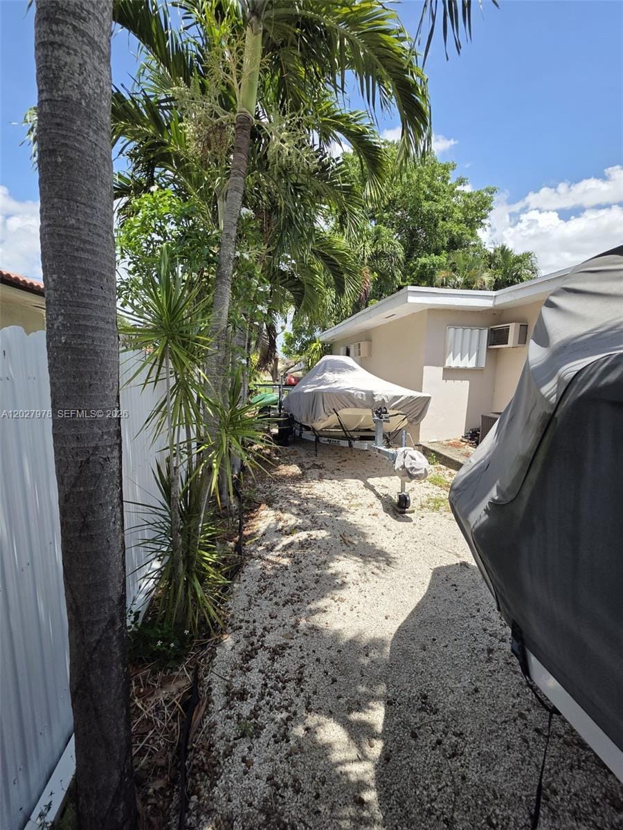 16825 NW 74th Avenue, Hialeah, FL 33015 photo 17