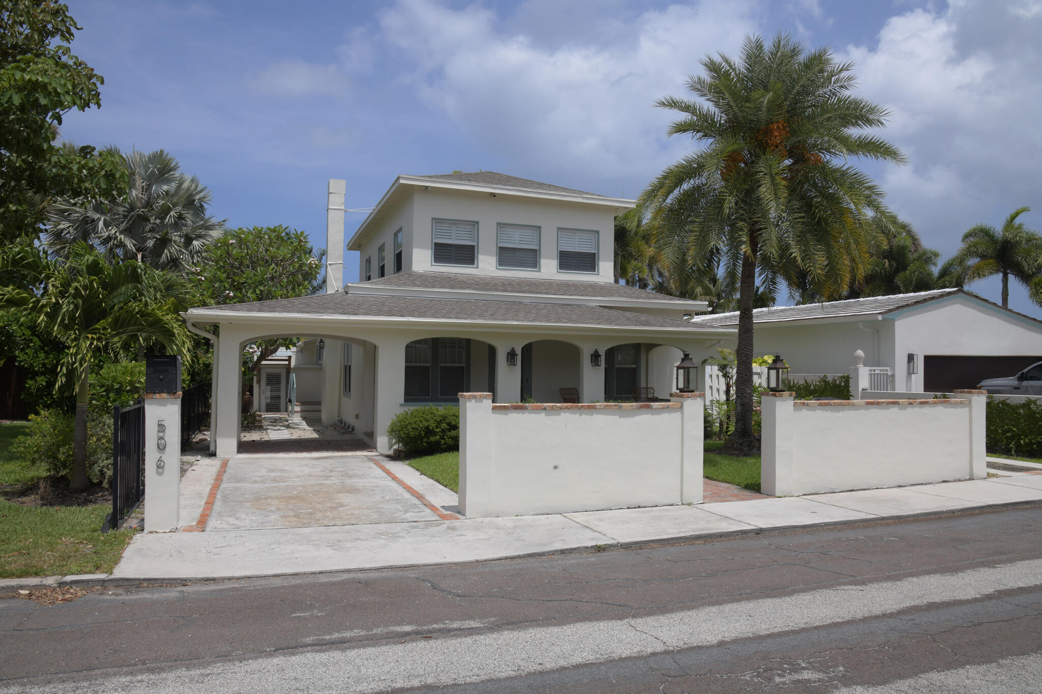506 N Lakeside Drive, Lake Worth Beach, FL 33460, Lake Worth Beach