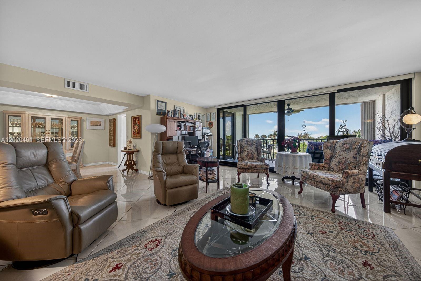 1901 N Ocean Boulevard 4D — photo 7